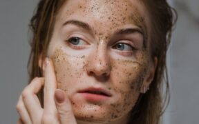 6 Natural Ingredients Good For Your Skin - Hindustan Times